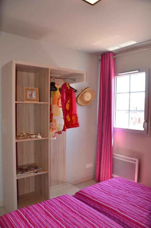 Lagrange Grand Bleu Vacances - Residence La Grenadine Marseillan  Room photo